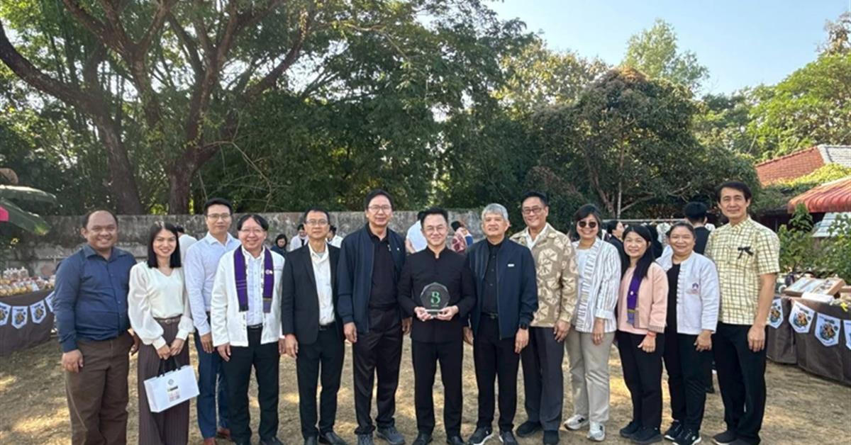 คณะวิทยาศาสตร์ มหาวิทยาลัยพะเยา เข้าร่วมพิธีเปิดศูนย์การเรียนรู้การพัฒนาเศรษฐกิจชีวภาพ ของภาคีเครือข่ายของกลุ่มผ้ามัดย้อมสีธรรมชาติแม่อิง