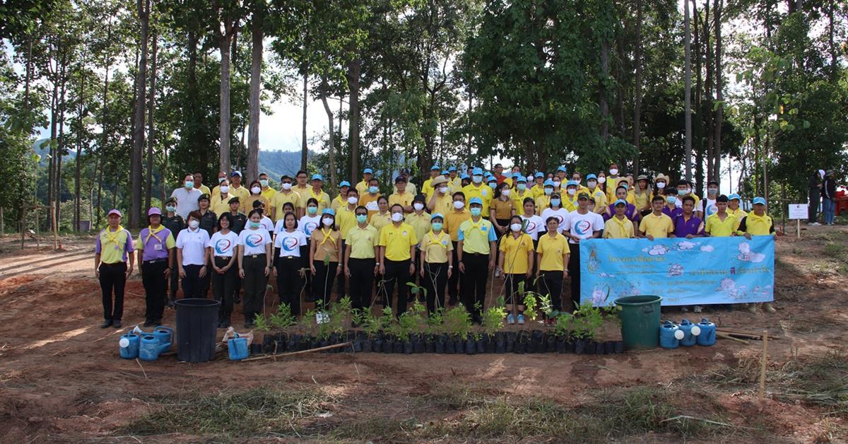 กองกิจการนิสิต จัดกิจกรรมปลูกต้นไม้ 10 ปี มหาวิทยาลัยพะเยา