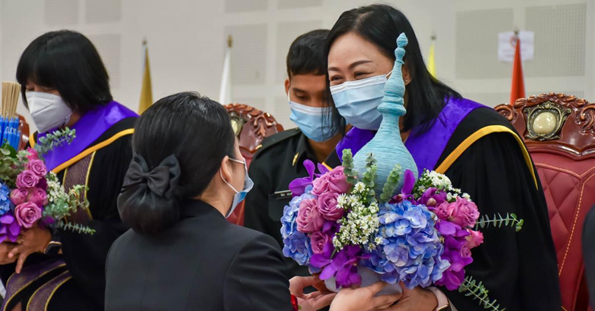 กองกิจการนิสิต ร่วมกับองค์การนิสิต ร่วมกันจัดพิธีไหว้ครู 2563