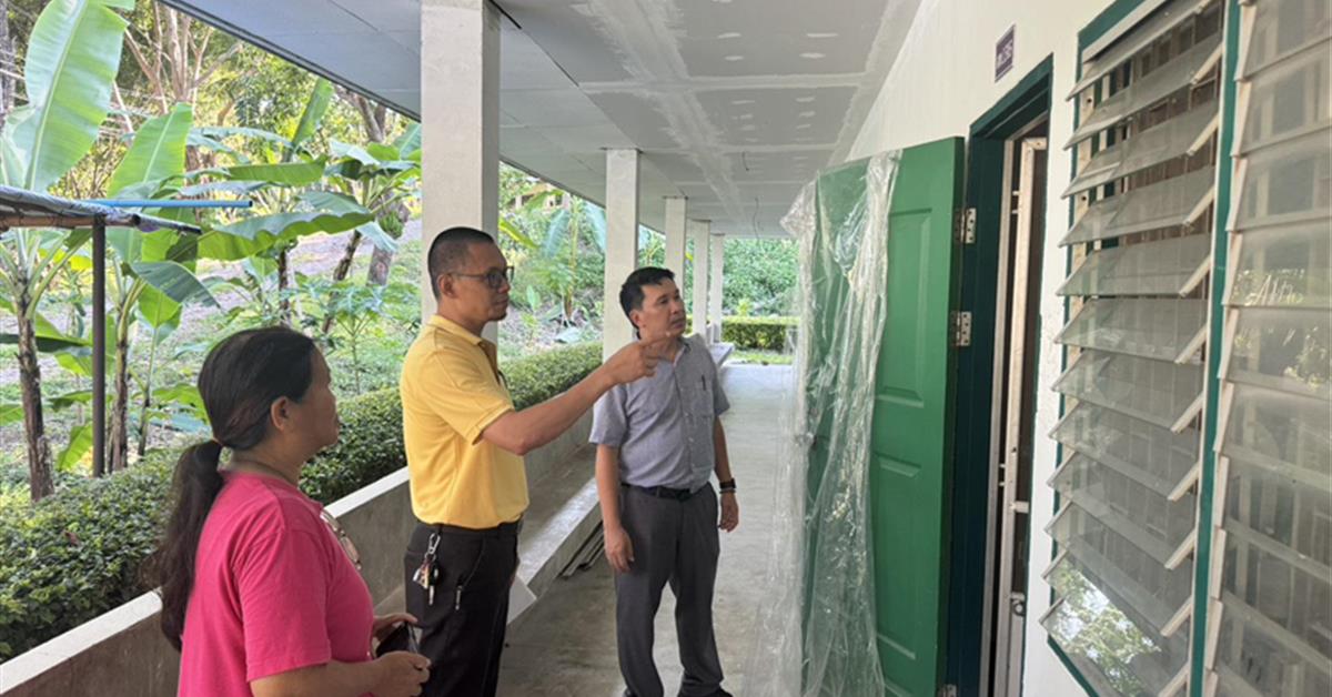 ปรับปรุงอาคารหอพัก มพ. (หอเขียว) รองรับการให้บริการแก่นิสิตหอพัก

