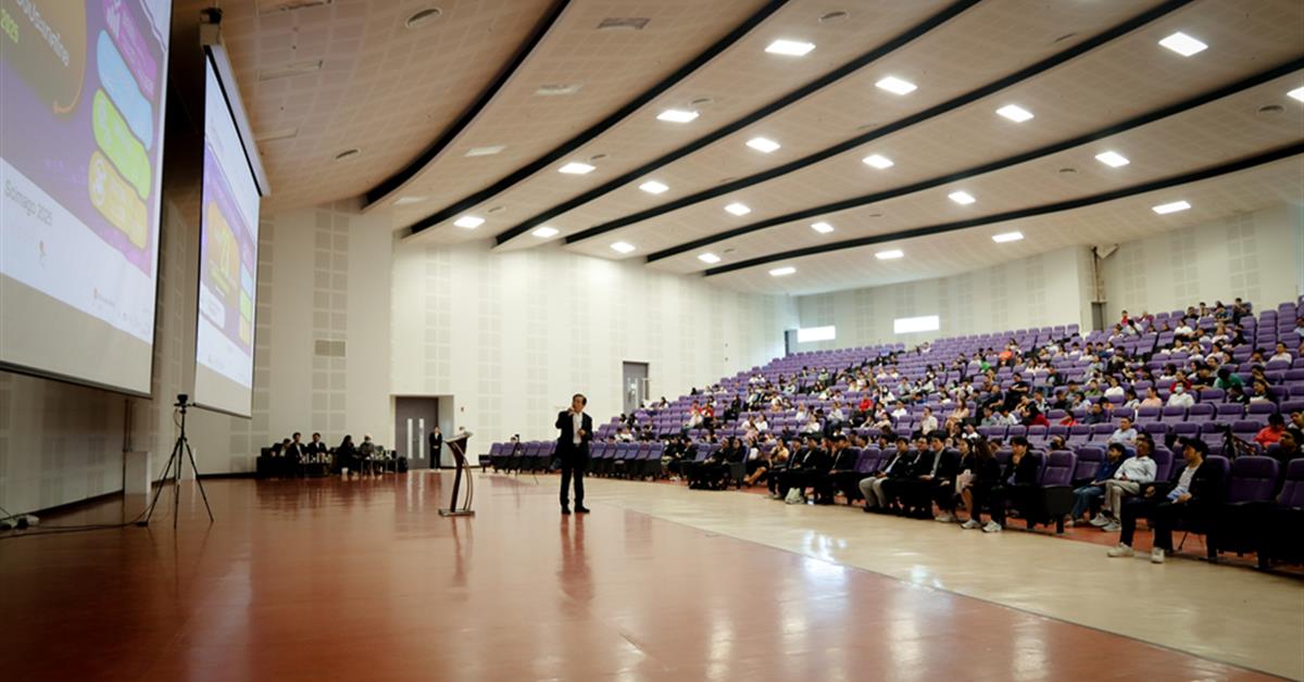 โรงเรียนสาธิต มพ. จัดการประชุมผู้ปกครอง ภาคเรียนที่ 2 ปีการศึกษา 2568