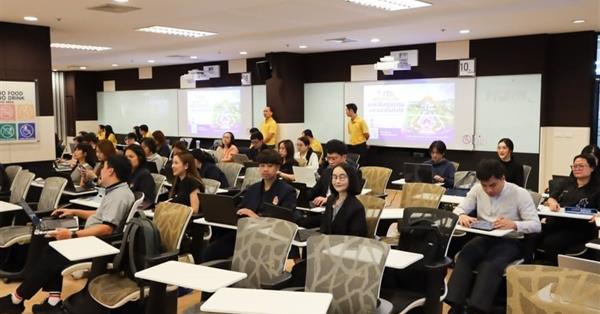 คณะสถาปัตยกรรมศาสตร์และศิลปกรรมศาสตร์ มหาวิทยาลัยพะเยา เข้าร่วมโครงการอบรมเชิงปฏิบัติการ “ยกระดับคุณธรรมและความโปร่งใสในการดำเนินงานของมหาวิทยาลัยพะเยา”